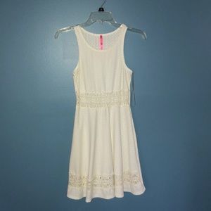 White dress from Figleaf’s